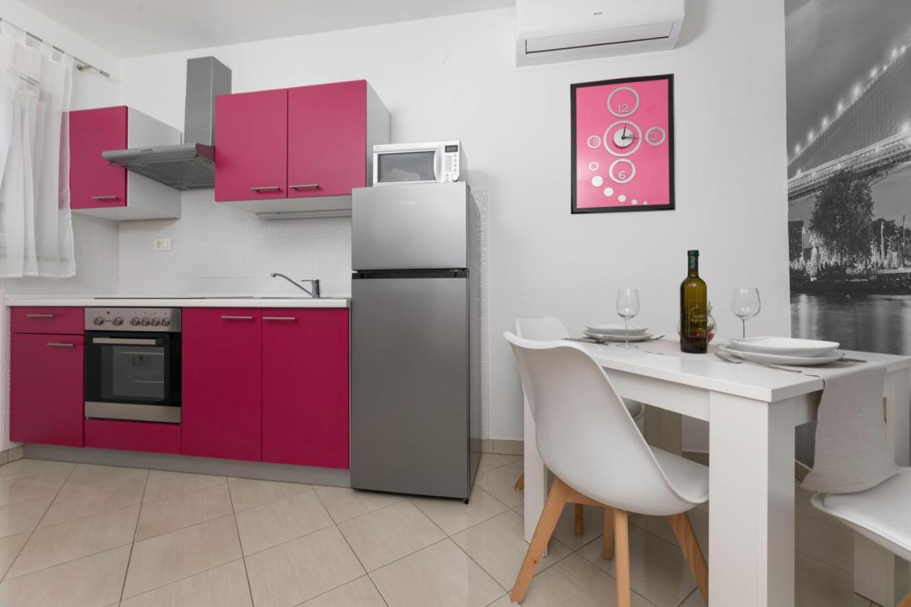 Apartments Jana Salatić Extérieur photo